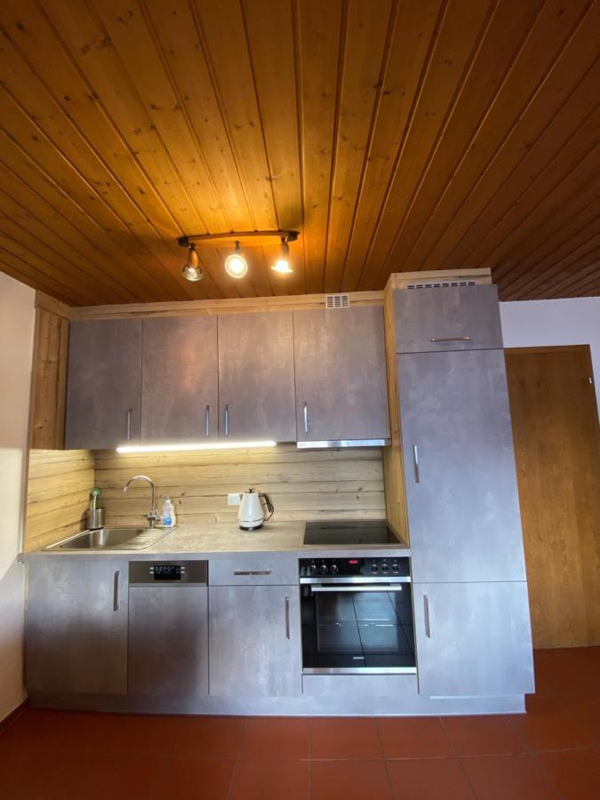 Raimund Mrak Dependance Apartment Langenfeld Bagian luar foto