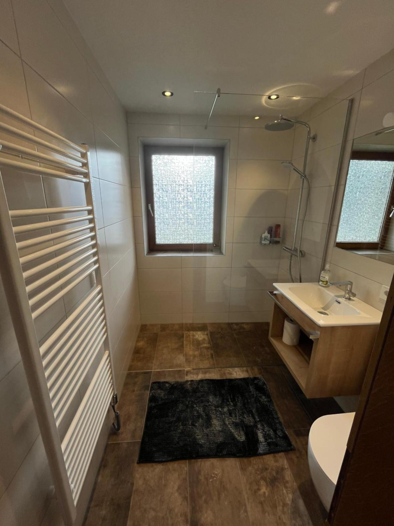 Raimund Mrak Dependance Apartment Langenfeld Bagian luar foto